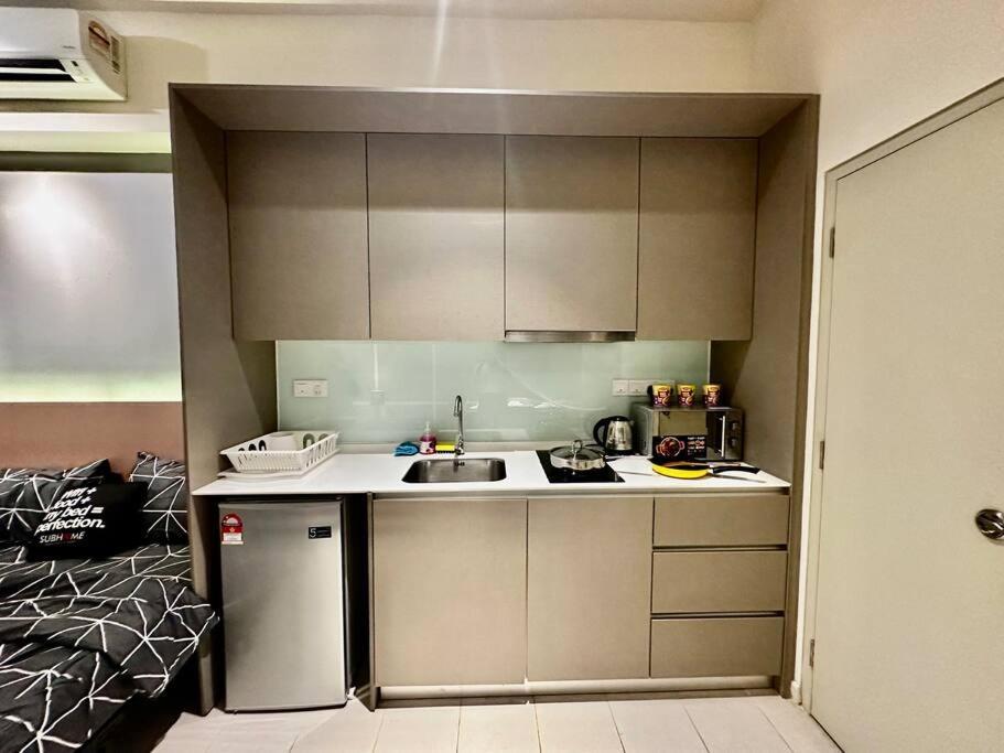 Luxury Stay-Tamarind Suite Cyber Cyberjaya Exteriör bild